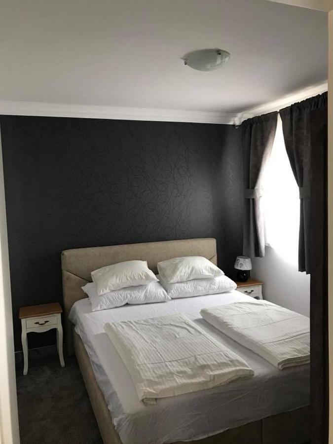 Villa Joy 4Ever Banjol Ngoại thất bức ảnh