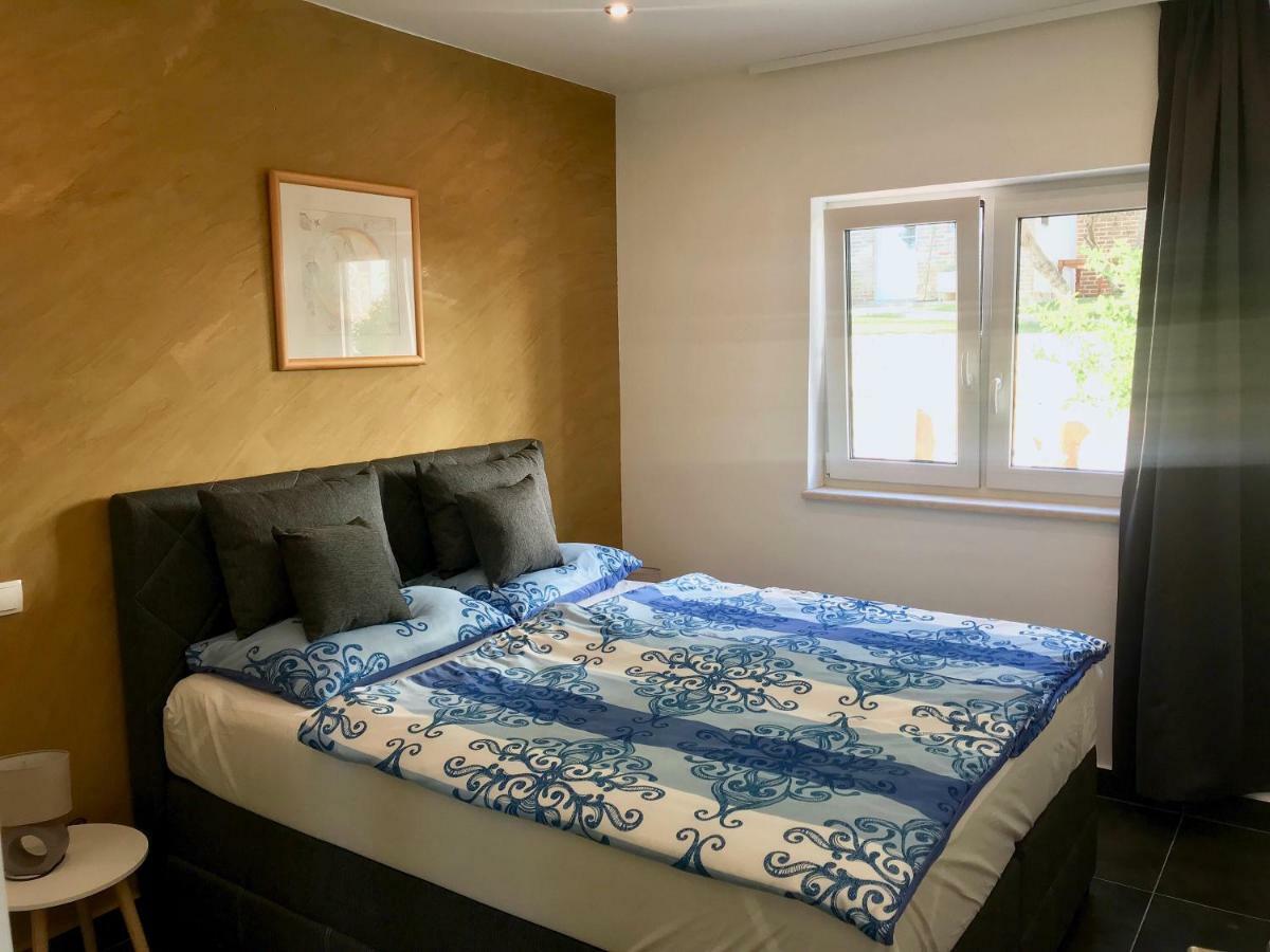 Villa Joy 4Ever Banjol Ngoại thất bức ảnh