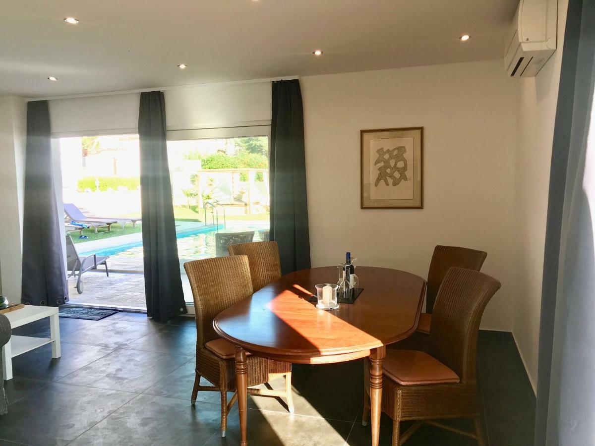 Villa Joy 4Ever Banjol Ngoại thất bức ảnh